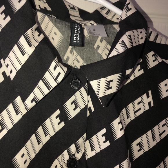 Billie Eilish - Picture 3 of 4